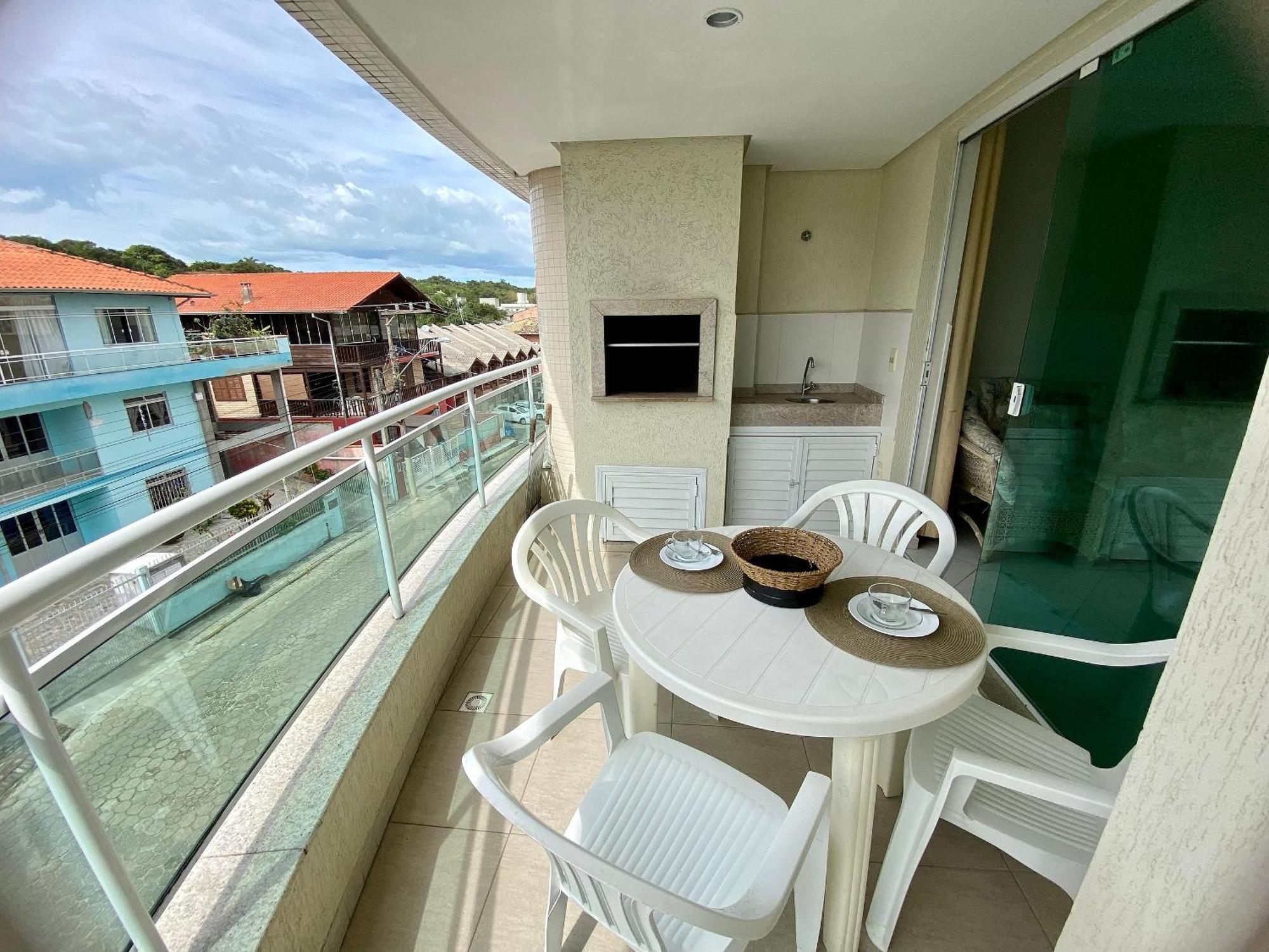 Res. Nona Martha Apartment Bombinhas Exterior photo